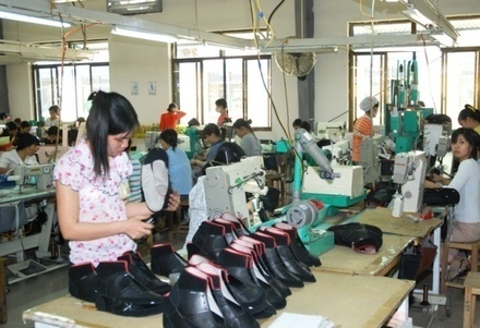 Chi nhánh công ty TNHH giày sao vàng tại Quỳnh Phụ 